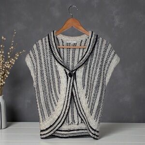 CABI WHITE & BLACK WOOL BLEND SHRUG SIZE LARGE